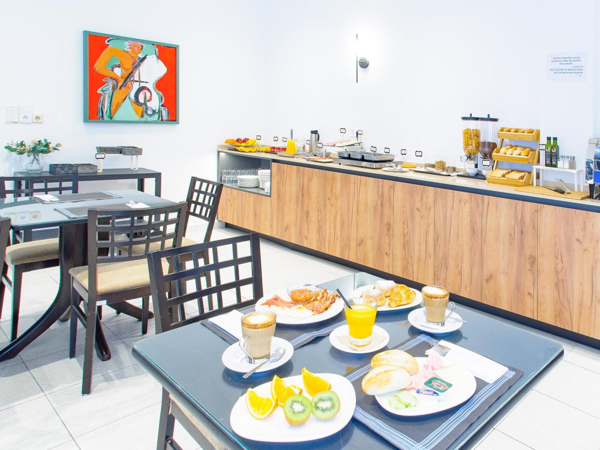 Hotel Eden Mar Гуардамар дел Сегура Екстериор снимка